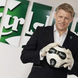 Петер Шмейхель будет послом бренда Carlsberg во время Евро-2012. Суперкубок уефа