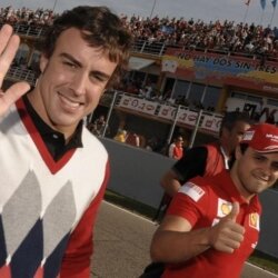 Фернандо Алонсо и Фелипе Масса на празднике Ferrari в Валенсии
